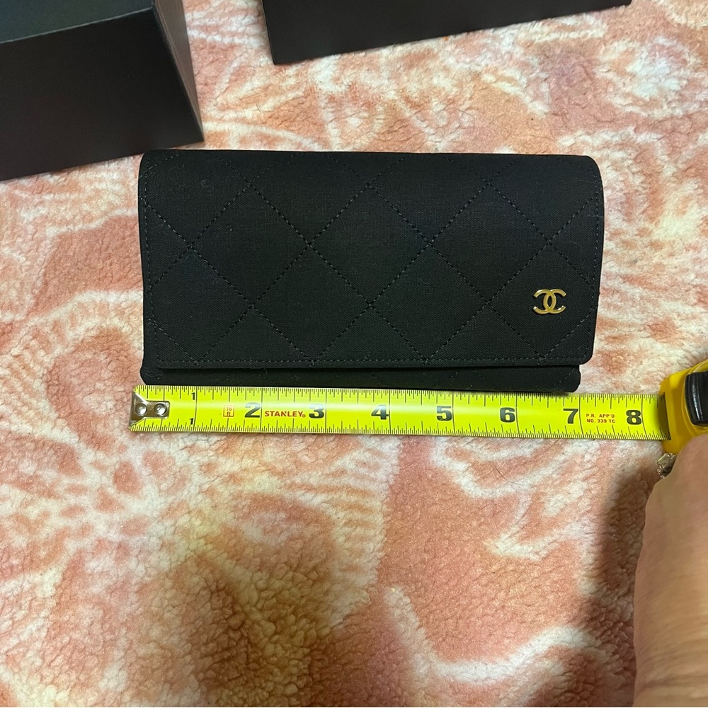 CHANEL Black EyeGlass Case - Picture 9 of 10
